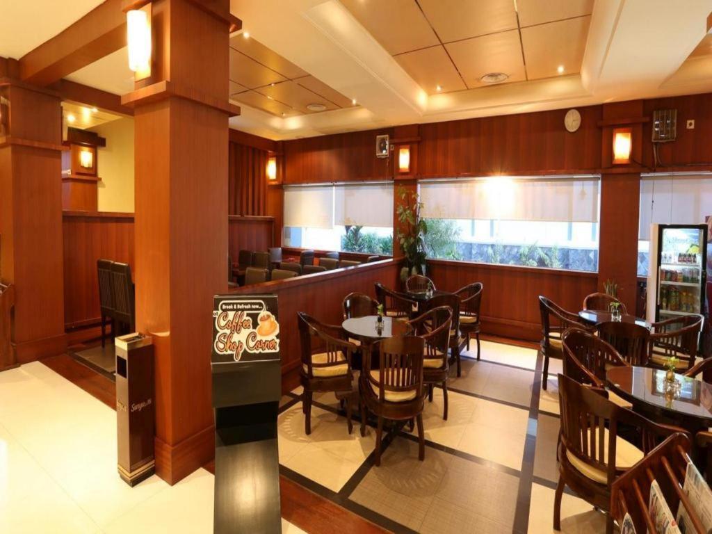 Hotel Tarakan Plaza Экстерьер фото