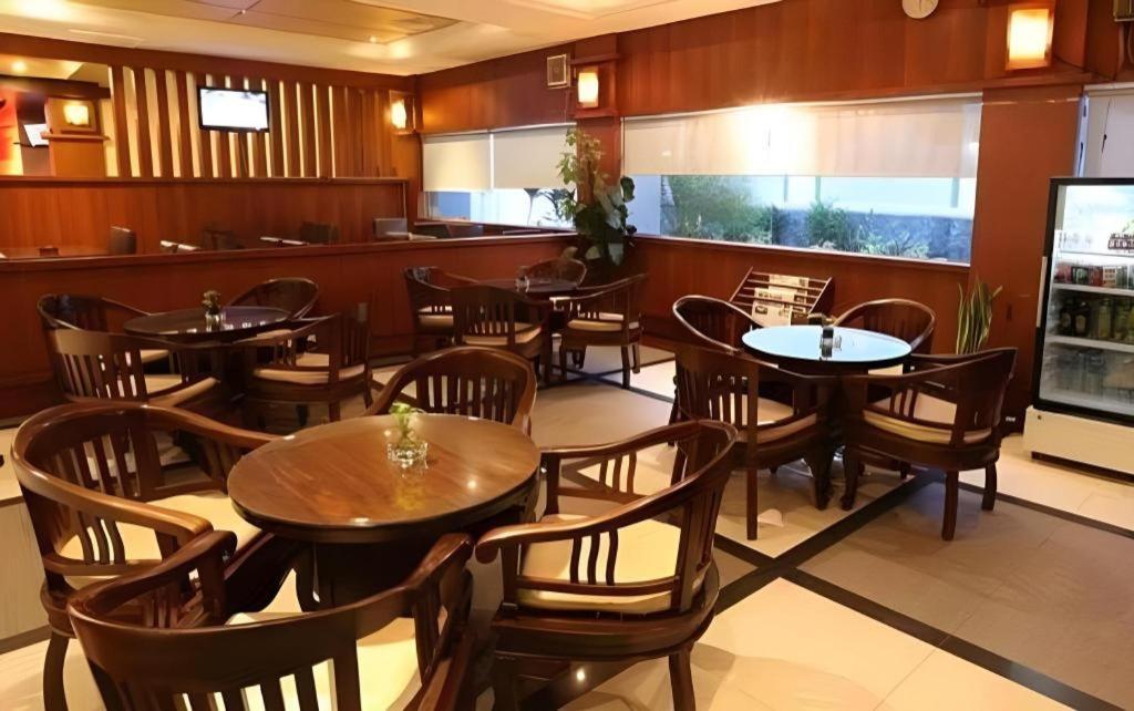 Hotel Tarakan Plaza Экстерьер фото