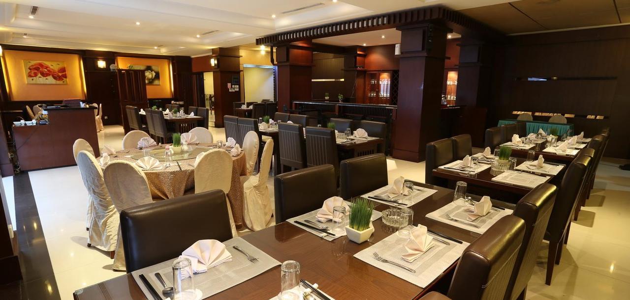Hotel Tarakan Plaza Экстерьер фото