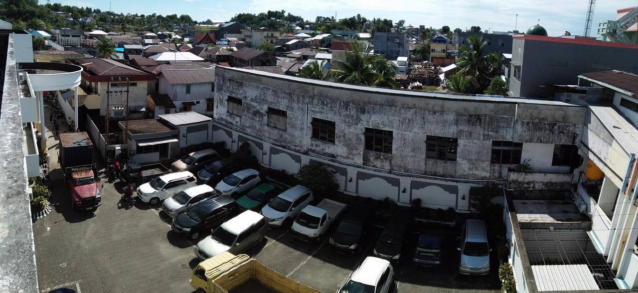 Hotel Tarakan Plaza Экстерьер фото