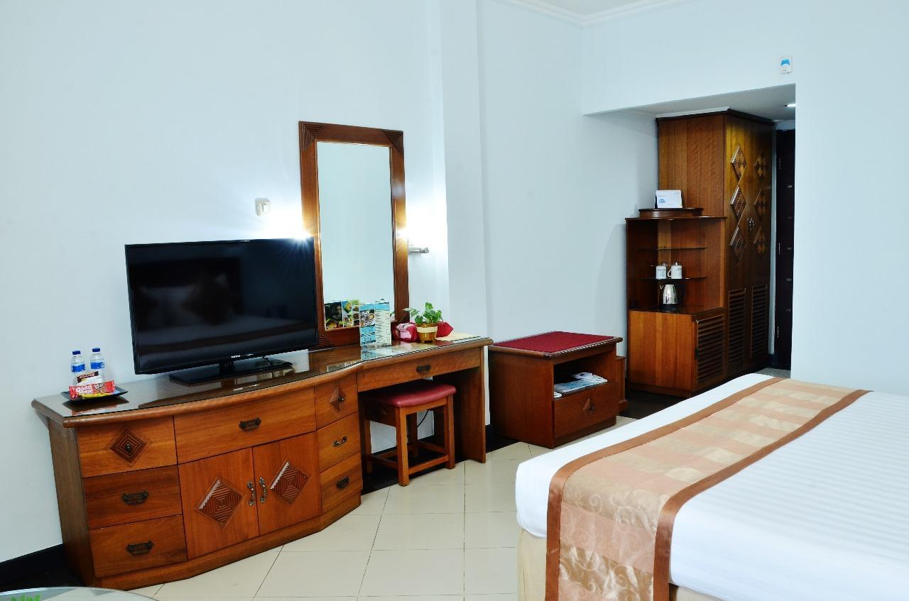 Hotel Tarakan Plaza Экстерьер фото